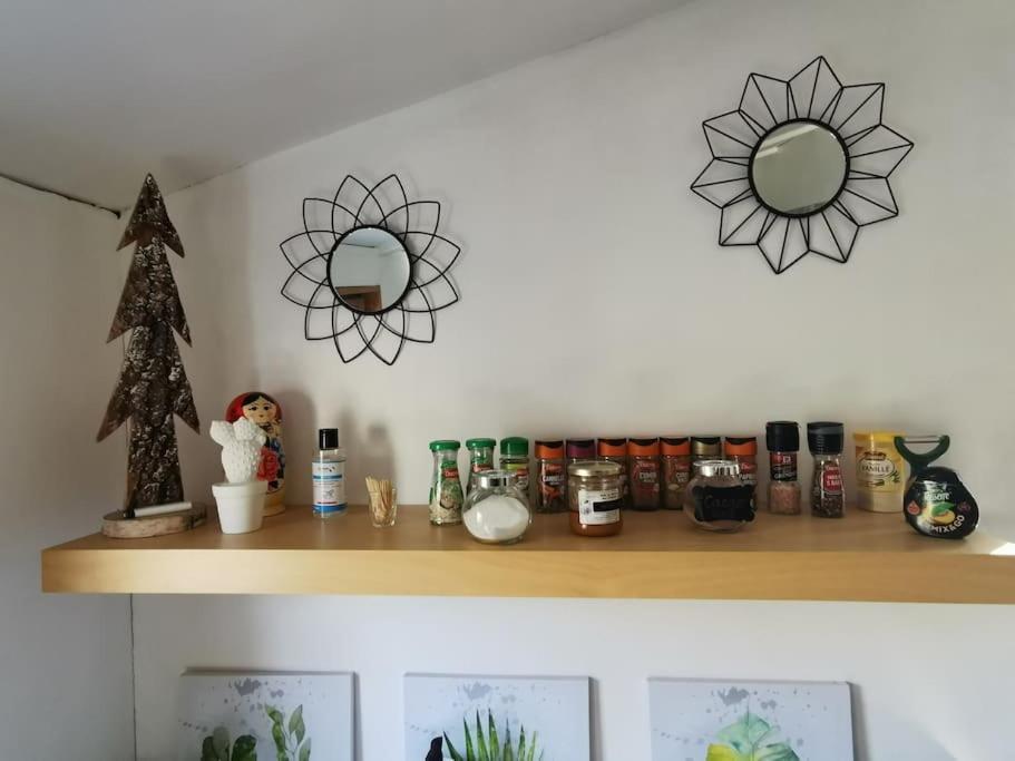 Malemort-du-Comtat Entre Ventoux Et Luberon, Appartement Dans Maison. מראה חיצוני תמונה