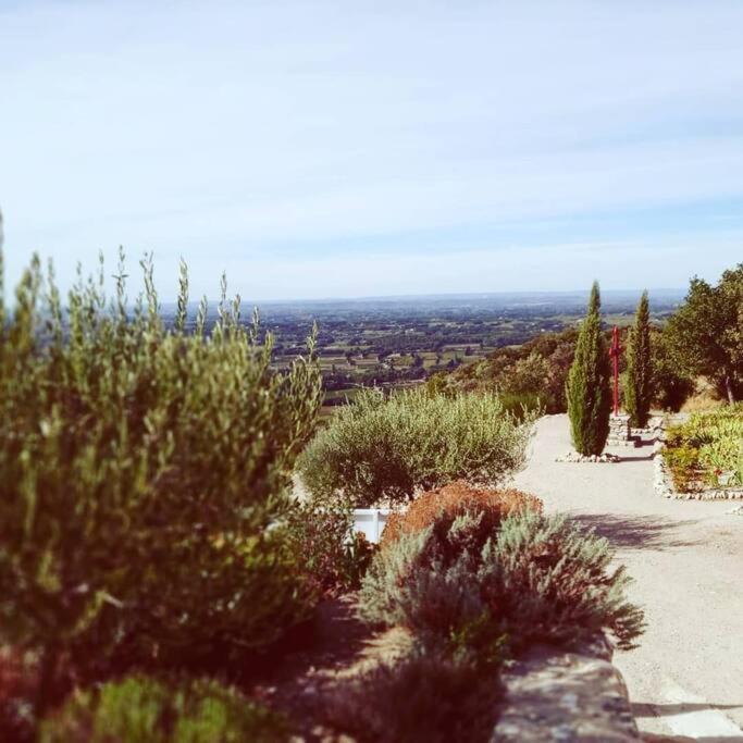 Malemort-du-Comtat Entre Ventoux Et Luberon, Appartement Dans Maison. מראה חיצוני תמונה