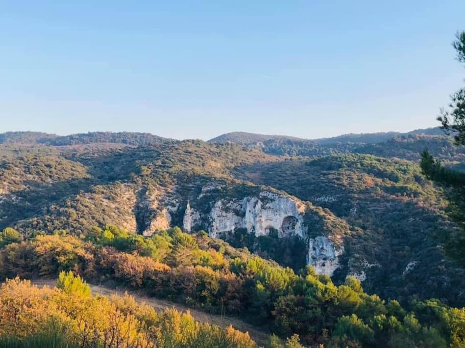 Malemort-du-Comtat Entre Ventoux Et Luberon, Appartement Dans Maison. מראה חיצוני תמונה
